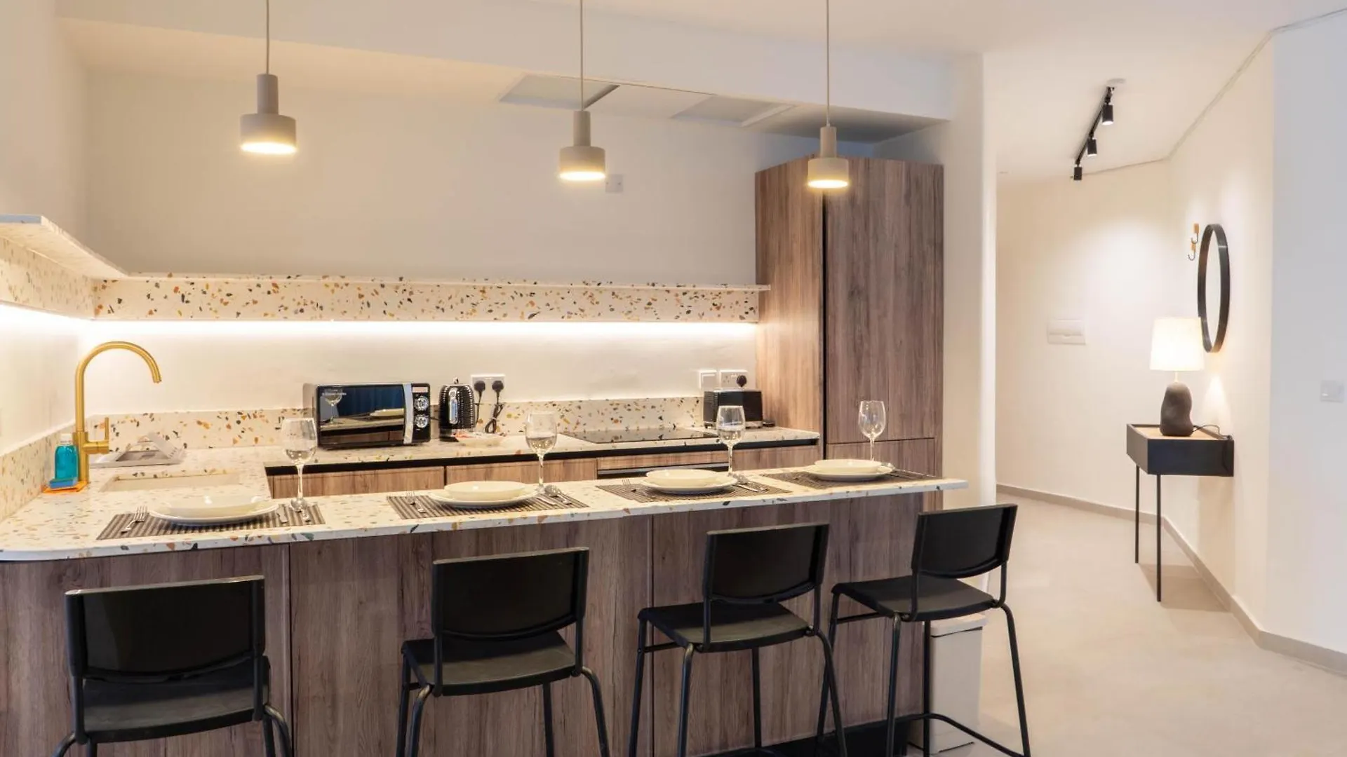Ultra Modern Apartment Off St Julians Saint Julian's 0*,  Malta
