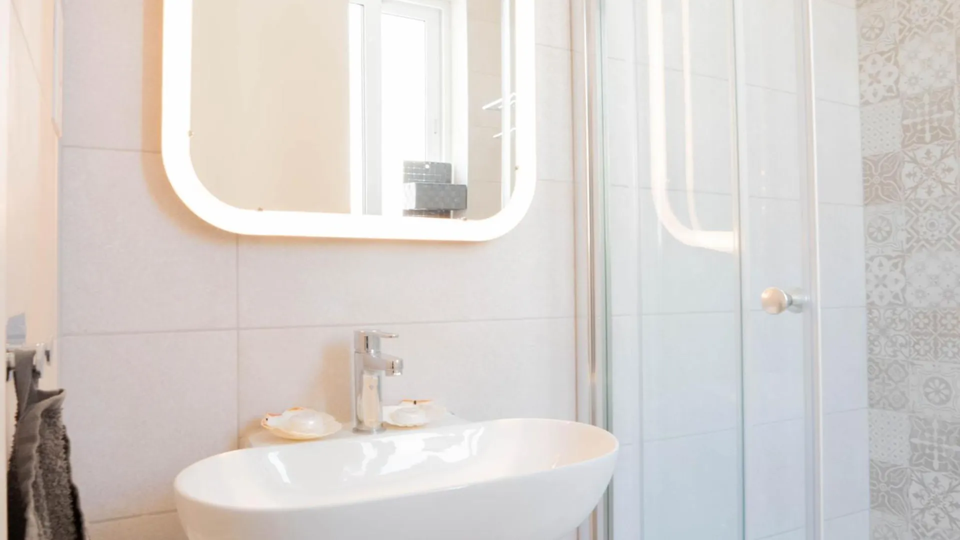 Ultra Modern Apartment Off St Julians Saint Julian's