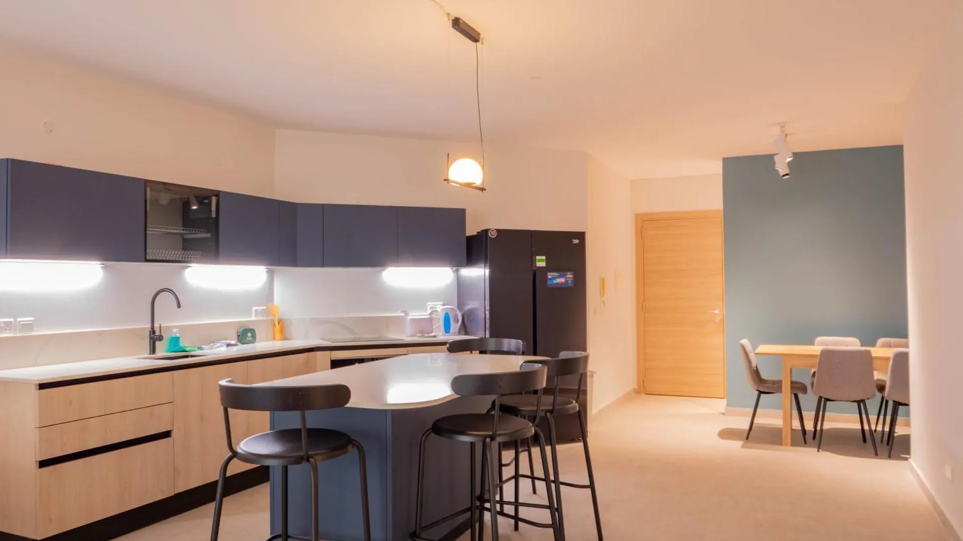Ultra Modern Apartment Off St Julians Saint Julian's 0*,  Malta